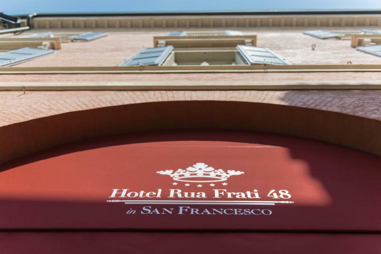 Hotel Rua Frati 48 In San Francesco Modena Exterior photo